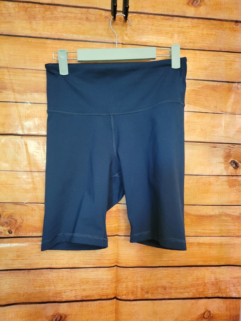 Women’s High-Waist Navy Bike Shorts -M